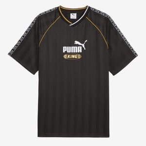 Men’s Puma King Soccer Jersey Sz xl